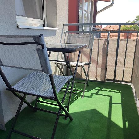 Larix Apartman Sárvár Exterior foto